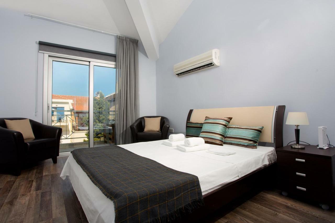 Galatex Beach Living By Trulycyprus ลิมาซอล ภายนอก รูปภาพ